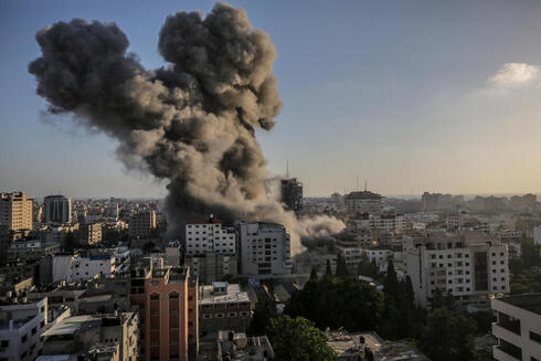 Bombardeos israelíes contra objetivos terroristas en Gaza. 