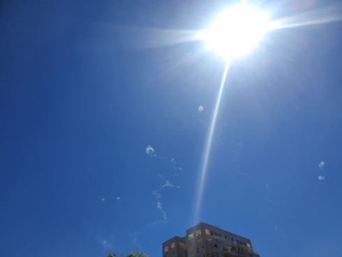 La Cúpula de Hierro intercepta un cohete sobre Kiryat Ono.