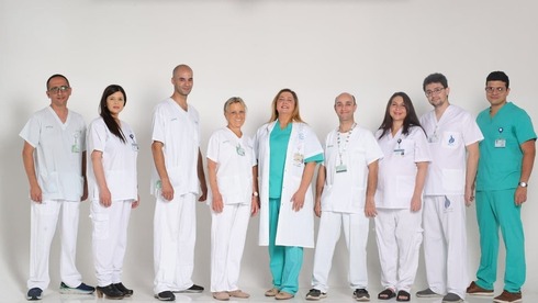 Médicos árabes y judíos trabajan juntos en Israel. "Un ejemplo de coexistencia y paz". (Tal Shahar) Médicos árabes y judíos trabajan juntos en Israel. "Un ejemplo de coexistencia y paz".
