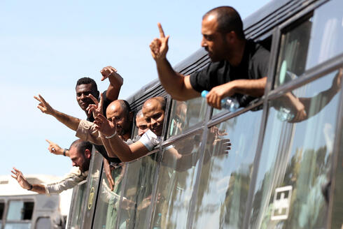 Prisioneros palestinos liberados a cambio del regreso del soldado israelí Gilad Shalit en 2011. 