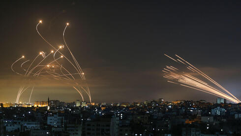La Cúpula de Hierro se activa cuando son lanzados cohetes desde Gaza, como en mayo de este año. 