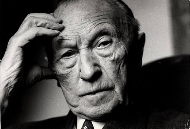 Konrad Adenauer, ex canciller de Alemania. 