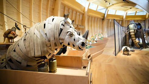Los animales hechos de material reciclado que se exhiben en el museo. 