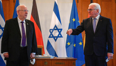 Reuven Rivlin, presidente de Israel (izq.) y Frank-Walter Steinmeier, presidente alemán. 