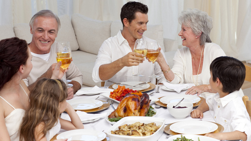 Es posible celebrar las festividades manteniendo un estilo de vida saludable. 