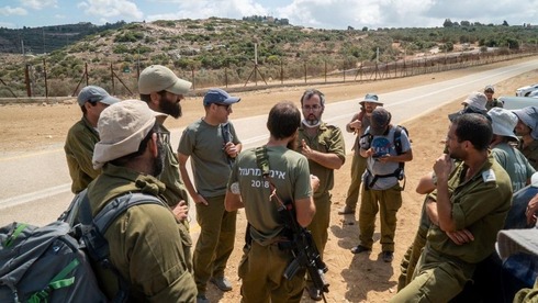 Fuerzas israelíes buscan a los dos fugitivos restantes.