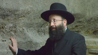 Rabino Shmuel Rabinovitch. 