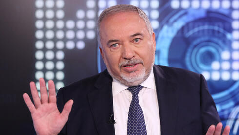 Liberman: “¿No te quieres vacunar? Es tu decisión quedarte en casa, pero nadie te debe nada, no tenemos por qué pagarlo” 