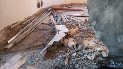 La casa de Hassan Shaalan, corresponsal de asuntos árabes de Ynet, devastada tras la detonación de un artefacto explosivo. 