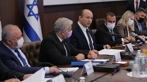 El primer ministro Naftalí Bennett durante la reunión semanal de gabinete el domingo. 