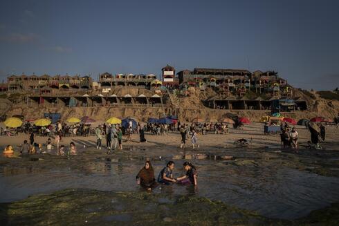 Playa de la ciudad de Gaza. 