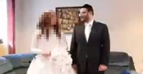La boda de la mujer judía con el hombre libanés que simulaba ser jaredí. 