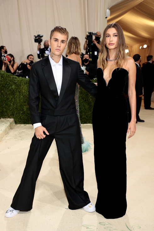 Justin Bieber y su esposa Hailey.