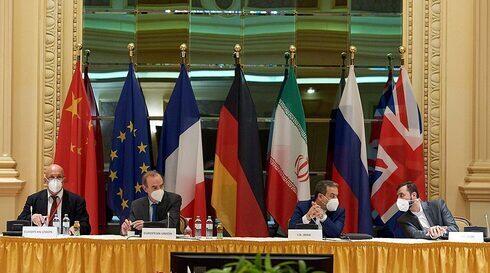 Las potencias mundiales se reúnen con funcionarios iraníes en Viena para discutir la vuelta al acuerdo nuclear de 2015.