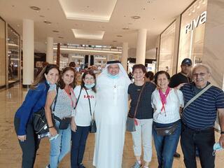 La familia de Rosa Katsav en Bahrein. 