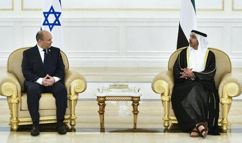 El primer ministro Naftali Bennett y el ministro de Relaciones Exterioires de Emiratos Árabes Unidos, Abdullah bin-Zayed.