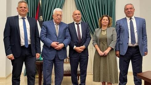  El presidente palestino, Mahmoud Abbas, se reunió con los ministros de Meretz Nitzan Horowitz e Isawi Frej. 