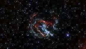 Imagen de un telescopio espacial Hubble de un remanente de supernova, conocido como 1E 0102.2-7219.