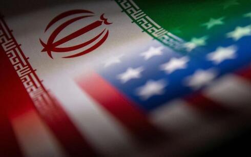 Banderas de Irán y de Estados Unidos, protagonistas centrales del acuerdo. 