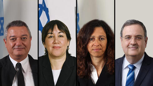 De izquierda a derecha, el juez Khaled Kabuv, la jueza Gila Kanfei-Steinitz, la jueza Ruth Ronen y el abogado del sector privado Yechiel Kasher. 