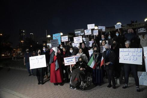 Las mujeres progresan en todo el mundo árabe, menos en Kuwait, donde los conservadores han reprimido cada vez más sus derechos. Por eso las activistas feministas han tenido que tomar las calles. 