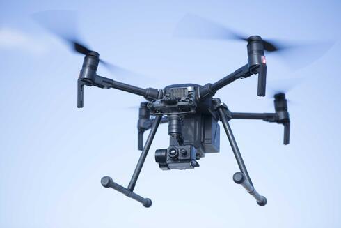 Una cámara en un dron.