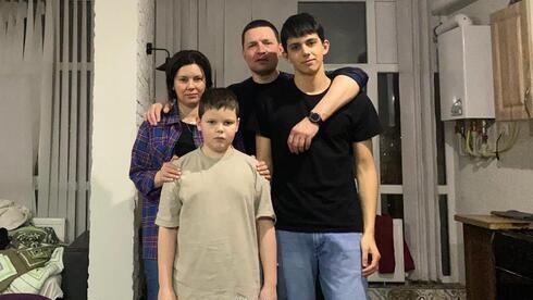 Natalia, Andrei y sus hijos Daniel y Alexander. 