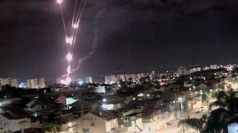 Misiles disparados desde la Franja de Gaza hacia el sur de Israel. 