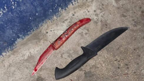 Cuchillos utilizados en apuñalamiento en Jerusalem el domingo. 
