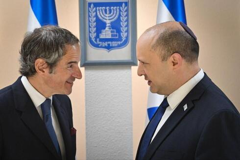 Durante una breve visita a Israel, Grossi se reunió con Bennett. 