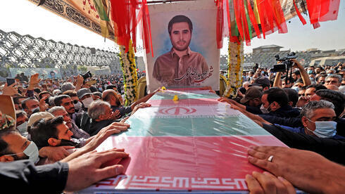 Funeral del Coronel Hassan Sayad Khodaei. 