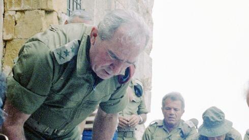 Rafael Eitan, comandante en jefe de las FDI en la Guerra del Líbano. 