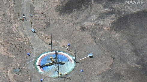 Maxar Technologies muestra una plataforma de lanzamiento en el puerto espacial Imam Jomeini.