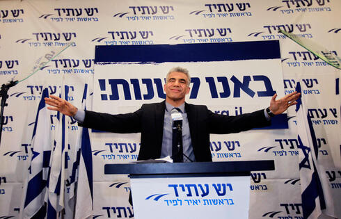 En su primera campaña electoral Lapid sorprendió: su partido fue la segunda fuerza política más votada. (AP) Lapid