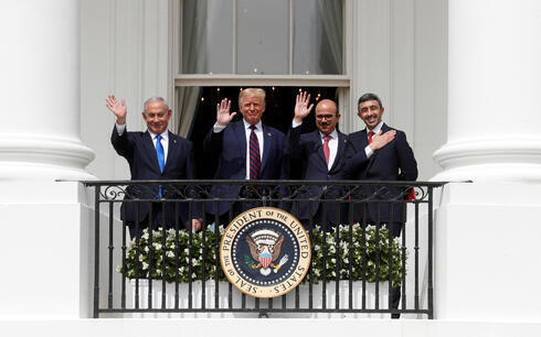 Los líderes de Israel, Estados Unidos, Emiratos Arabes Unidos y Bahrein, durante la firma de los Acuerdos de Abraham. 