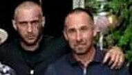 Desyatnik, a la izquierda, con Amir Molner, uno de los mafiosos más conocidos de Israel.