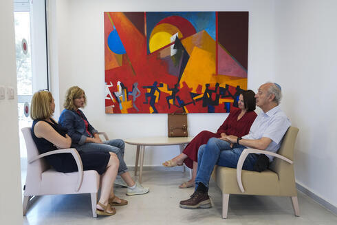 Especialistas en salud mental ucranianos se capacitan en atención de trauma en Israel. (AP) Especialistas en salud mental ucranianos se capacitan en atención de trauma en Israel.