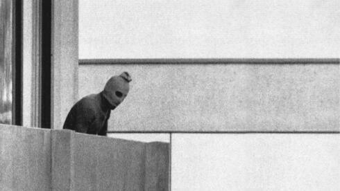 Famosa foto de lo que fue la Masacre de Munich en 1972. 