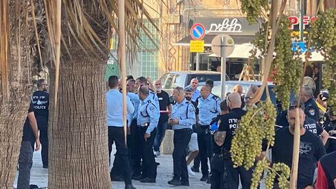 Fuerzas policiales en Jaffa tras la detención del por presunto terrorista.     