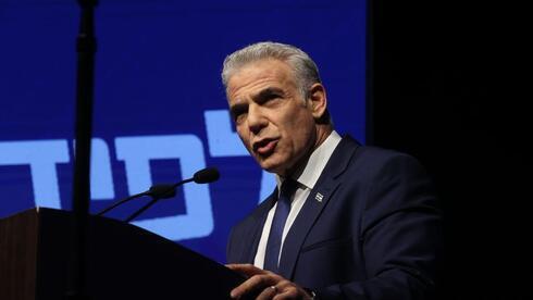 Yair Lapid en la conferencia "Las mujeres hacen el futuro" del partido Yesh Atid. 