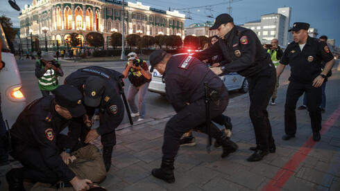 Protesta contra el servicio militar obligatorio en Rusia. 