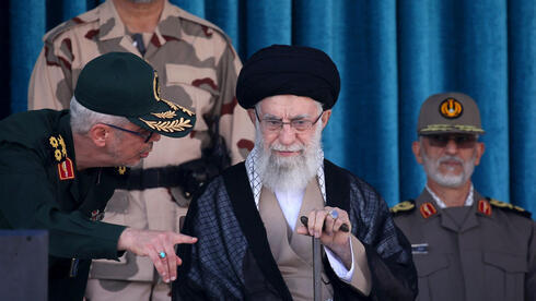 El líder supremo de Irán, el ayatolá Ali Khamenei, acusó el lunes a Israel y Estados Unidos de organizar las protestas masivas (Foto: AFP) El líder supremo de Irán, el ayatolá Ali Khamenei, acusó el lunes a Israel y Estados Unidos de organizar las protestas masivas