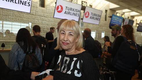 Lily, partidaria del Likud, viajando en lugar de votar.