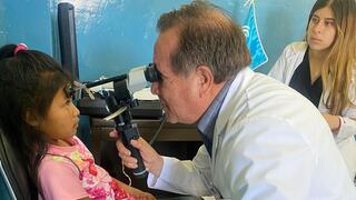 Atención oftalmológica en Ecuador. 