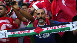 Bandera palestina desplegada durante los partidos en el Mundial de Catar. 