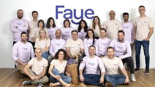 Equipo de Faye