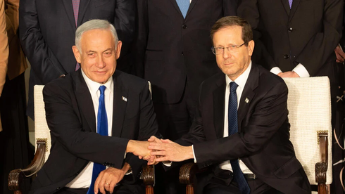 Benjamin Netanyahu e Issac Herzog. 