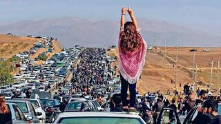 Enorme movilización durante el punto más álgido de las protestas contra el uso obligatorio del hiyab. 