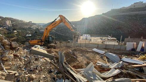 Derribo de estructuras en un puesto avanzado ilegal en Cisjordania. 