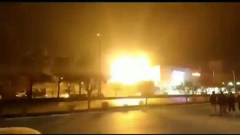 Momento de la explosión en Isfahán. Cuatro instalaciones de desarrollo de armas resultaron dañadas. 